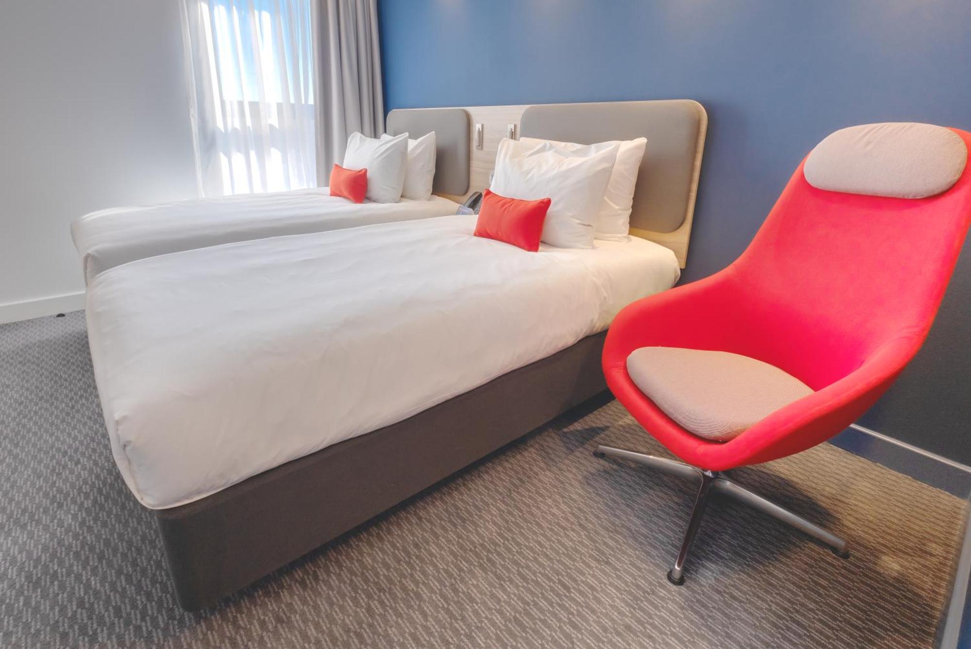 Holiday Inn Express - Fleet By Ihg Buitenkant foto