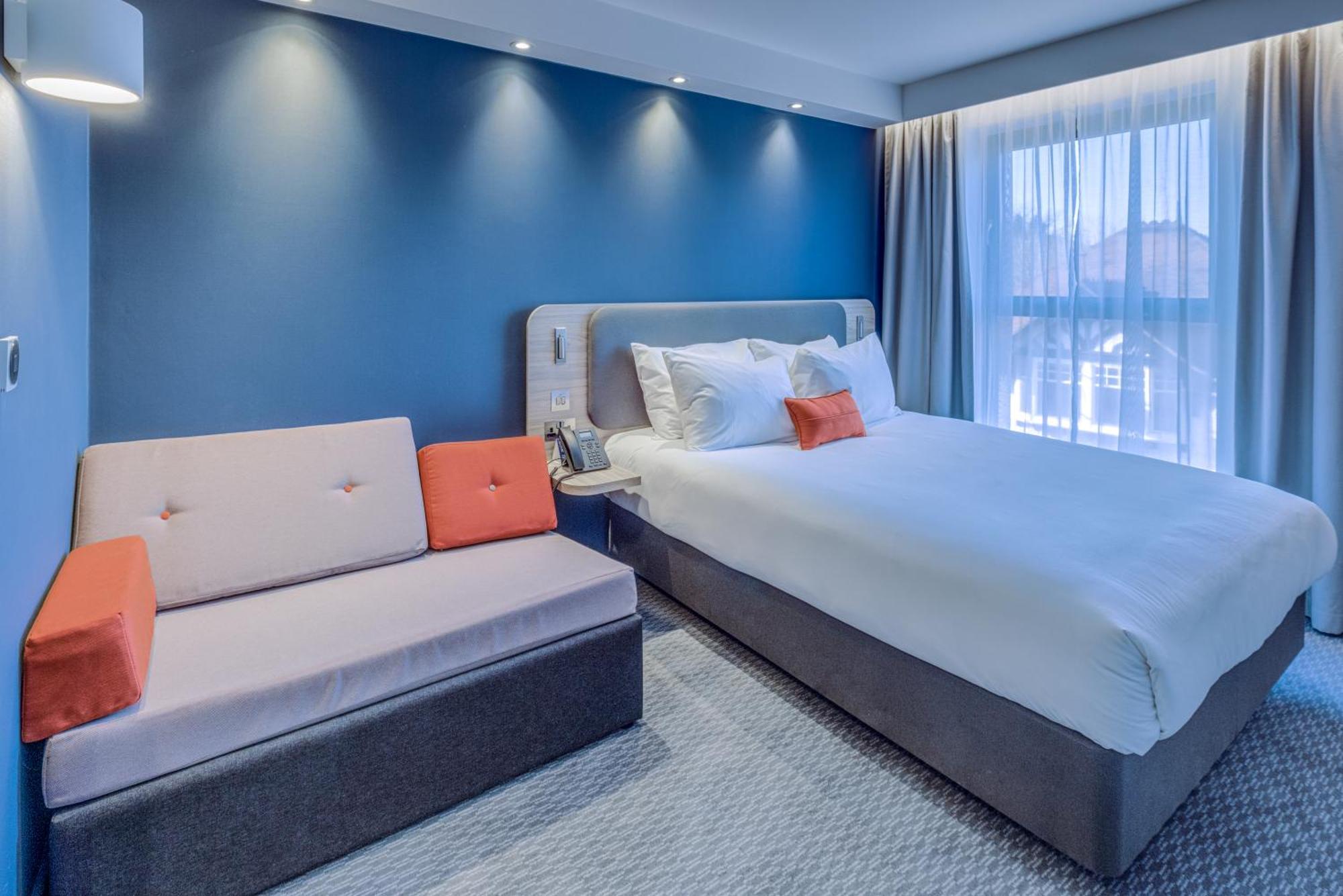 Holiday Inn Express - Fleet By Ihg Buitenkant foto